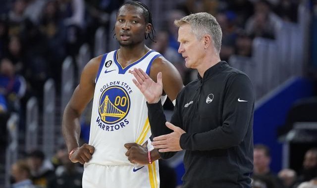 都要把你送走偏偏你最争气 库明加的囹圄无人可解